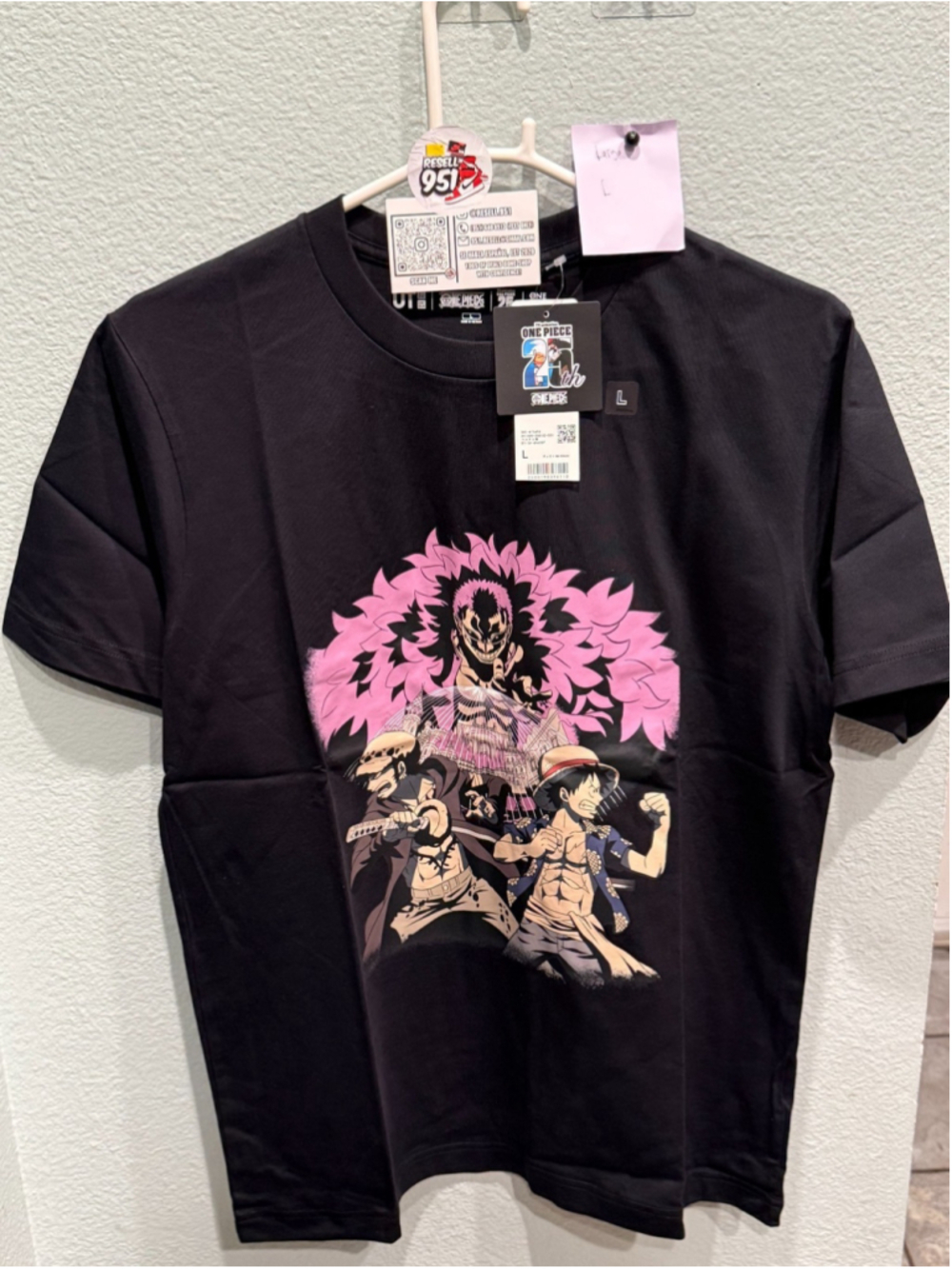UNIQLO One Piece Flamingo Graphic Tee Large 341-473494